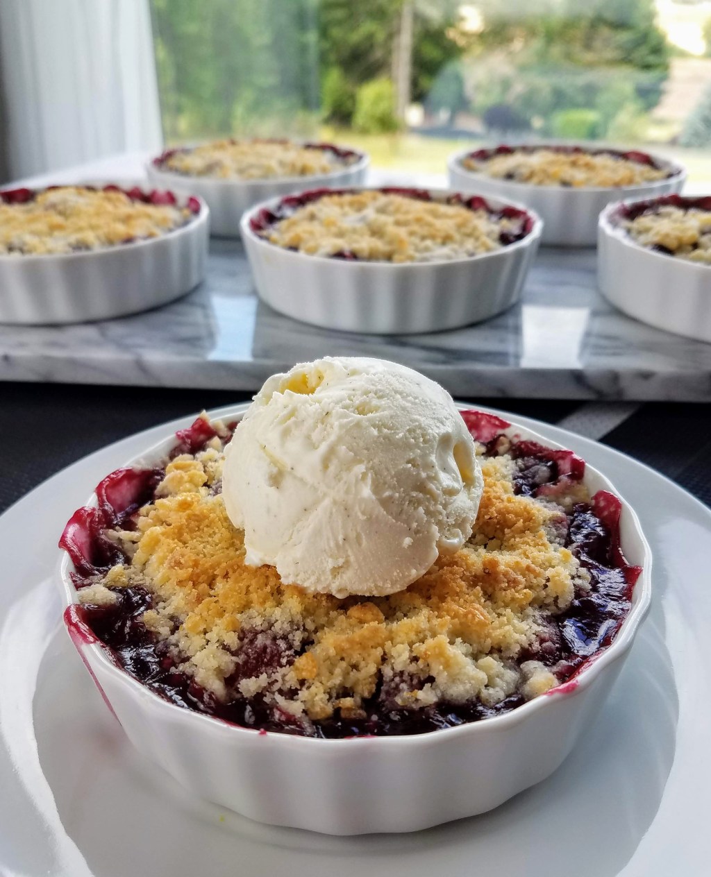 Cherry Crumble